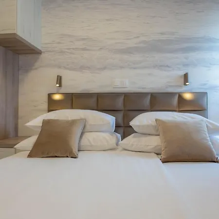 Apartment Grey House Bol